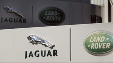 Jaguar Land Rover zruší celosvetovo štyritisíc pracovných miest. Prepúšťanie sa najviac dotkne jednej krajiny
