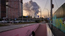 Rusko po trojdňovom prímerí zaútočilo na Kyjev, úrady hlásia dve obete