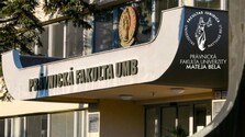 Pedagógov podozrivých z plagiátorstva stiahli z výučby na UMB, vyšetruje ich etická komisia