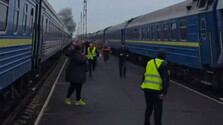 Ruský dron zasiahol vlak smerujúci z Kyjeva do Varšavy