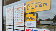 V Šali otvorili prvú pobočku pošty v potravinách. Obyvatelia si tam môžu vybaviť základné služby