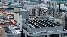 Vláda je otvorená výstavbe dátových centier na Slovensku. Vyžadujú si množstvo energie a vody, varujú odborníci