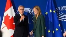 Médiá reagujú na zbližovanie EÚ s Kanadou: EÚ je pre významné demokracie atraktívnym partnerom