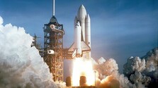 Raketoplán mal sprístupniť vesmír ľuďom. Namiesto lacných letov priniesol aj dve tragédie