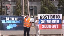 Tisíce áut denne, diaľnica stále nikde. Zemplínčania vyšli do ulíc a na protest zablokovali cestu