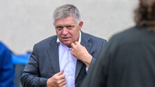 Opozícia kritizuje Ficovo spochybňovanie článku 5 zmluvy o NATO. Premiér varoval pred celoeurópskym vojnovým konfliktom
