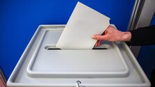 Do spojených župných a komunálnych volieb ostáva mesiac. Podľa odborníkov sú favoriti jasní