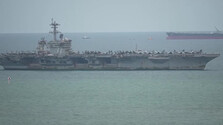 Katastrofálne podmienky na USS Abraham Lincoln si vyžiadali svoju daň. Minister zverejnil detaily o incidentoch
