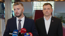 Taraba sa vrátil do parlamentu a stiahol k sebe Slyška z Hlasu: Koalícia má 76 hlasov