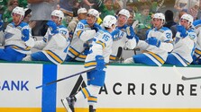 Dvorský otvoril strelecký účet Slovákov v novom ročníku NHL, stal sa aj hviezdou zápasu