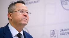 Koalícia sa dohodla na rozpočte. Transakčná daň sa má zrušiť až v roku 2028