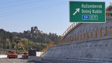 Nový úsek diaľnice D1 Hubová – Ivachnová slávnostne otvorili