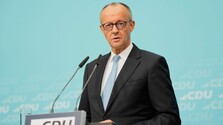 Merz kritizuje dohodu Trumpa s Ruskom o vývoze nafty. Nemecký kancelár navrhuje prísnejšie sankcie proti Moskve