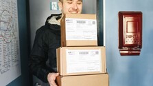 Pri online nákupoch z tretích krajín, napríklad z Číny, pribudne ďalší povinný poplatok