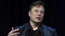 Elon Musk sa dištancuje od  obmedzenia služby Starlink na Ukrajine. Tvrdí, že je to v kompetencii Bieleho domu