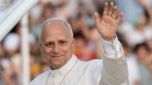 Pápež Lev XIV. podstúpil operáciu. Odstraňovali mu uzlík na pľúcach