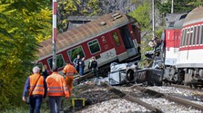 Spravil krok do strojovne a nastala tma: Rušňovodič, ktorý prežil zrážku vlakov na Gemeri, opísal chvíle pred nehodou