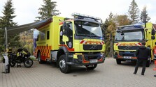 Záchranári dostali nové špeciálne vozidlá. Pomáhať im majú pri hromadných nešťastiach a krízových situáciách
