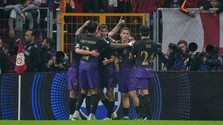 Liga majstrov: Ťahákom kola je duel medzi PSG a Barcelonou, Slovan sa predstaví na ihrisku AS Rím
