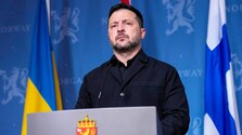 Ukrajina je pripravená zamraziť boje na súčasnej frontovej línii. Zelenskyj žiada bezpečnostné záruky od partnerov