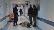 Útok na zdravotníkov: Bratislavská nemocnica opísala, čo predchádzalo  vyčíňaniu 34-ročného Íra