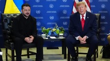 Za Ukrajinu by mal rokovať niekto iný než Zelenskyj, myslí si Trump. Je ochotný stretnúť sa s prezidentmi Ruska a Číny