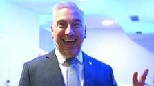 Na čele Košického kraja zostane Rastislav Trnka, v tesnom súboji porazil Mariána Porvažníka
