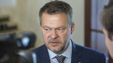 Niektorí župani či primátori ostávajú aj poslancami parlamentu. S. Migaľ sa ocitol v inej situácii, o radu zrejme požiada súd