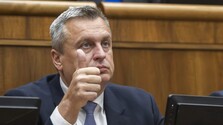 Prezident prekračuje svoje kompetencie a naťahuje čas, myslí si A. Danko o nevymenovaní F. Kuffu za ministra