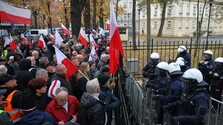 V Poľsku sa vyostril spor o Ústavný súd. Prezident Nawrocki odmietol vymenovať sudcov, ktorých vybrala Tuskova vláda