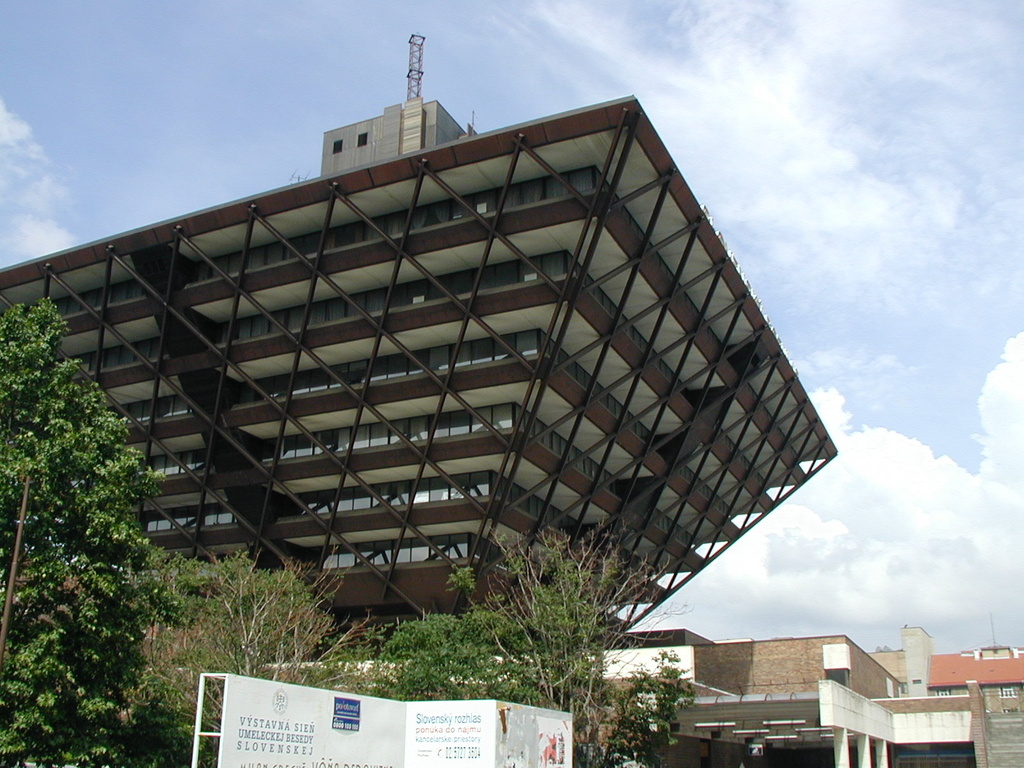 Slovak_Radio_Pyramid1.jpg