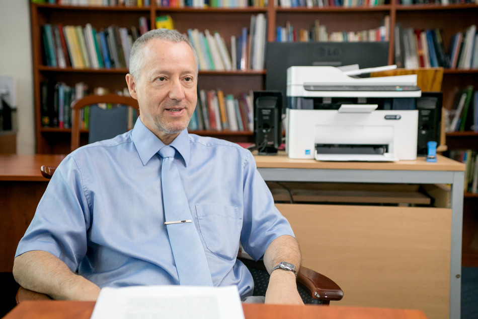 Dr Kovacs.jpg