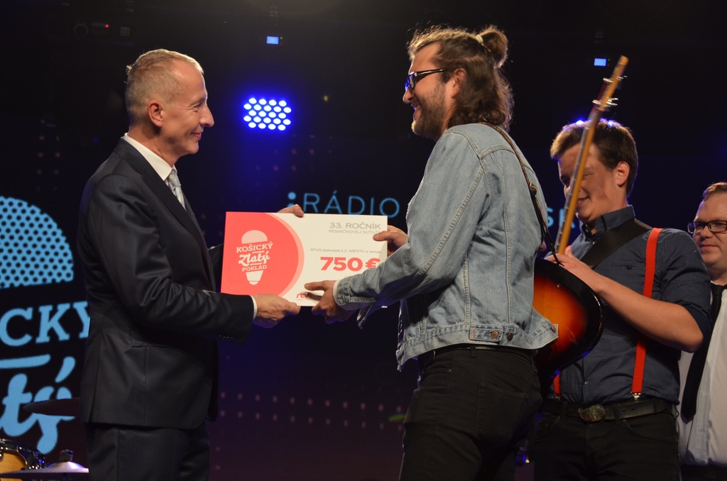 2. miesto LADIES AND GENITALS.JPG