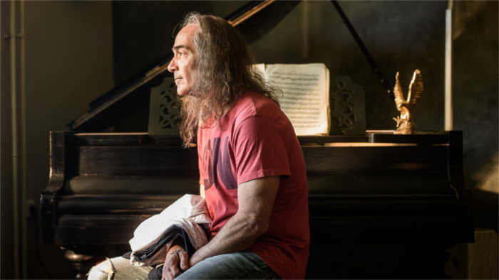 Pivnica Cellar Jean Marc Barr_Tomáš Halász.jpg