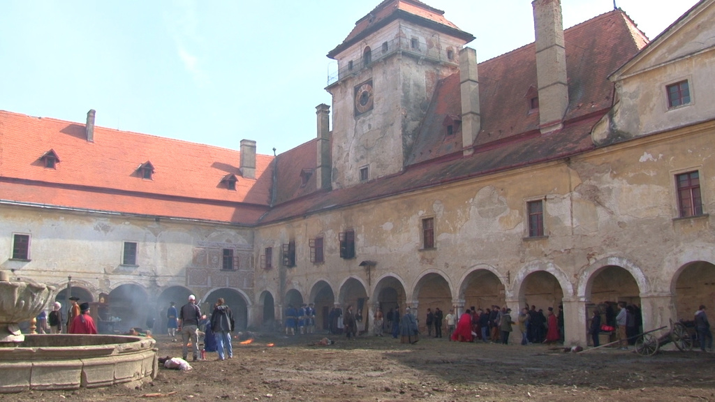 Natáčanie na Zámku Jaroslavice, 2.4.19 - foto RTVS.jpg