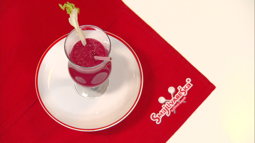 619-2910-0220-0167_TRPASLICI_SMAJLIVARESKA-Kapustove_Smoothie001.png