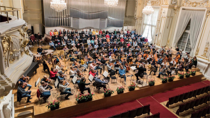 filharmonia_orchester_phil_Alexander Trizuljak.JPG