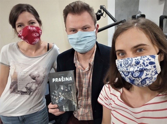 prasina-hostiarvfinal.jpg