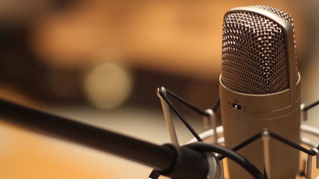radio-mikrofon-pixa-e1503989323758.jpg