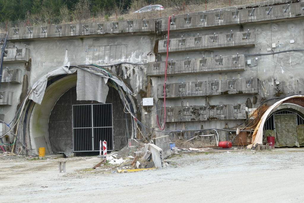 23042021Visnove_tunel_10776293.jpg