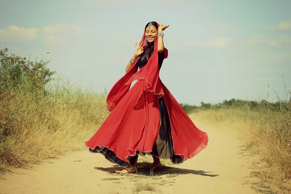 girl-1505407_960_720.jpg