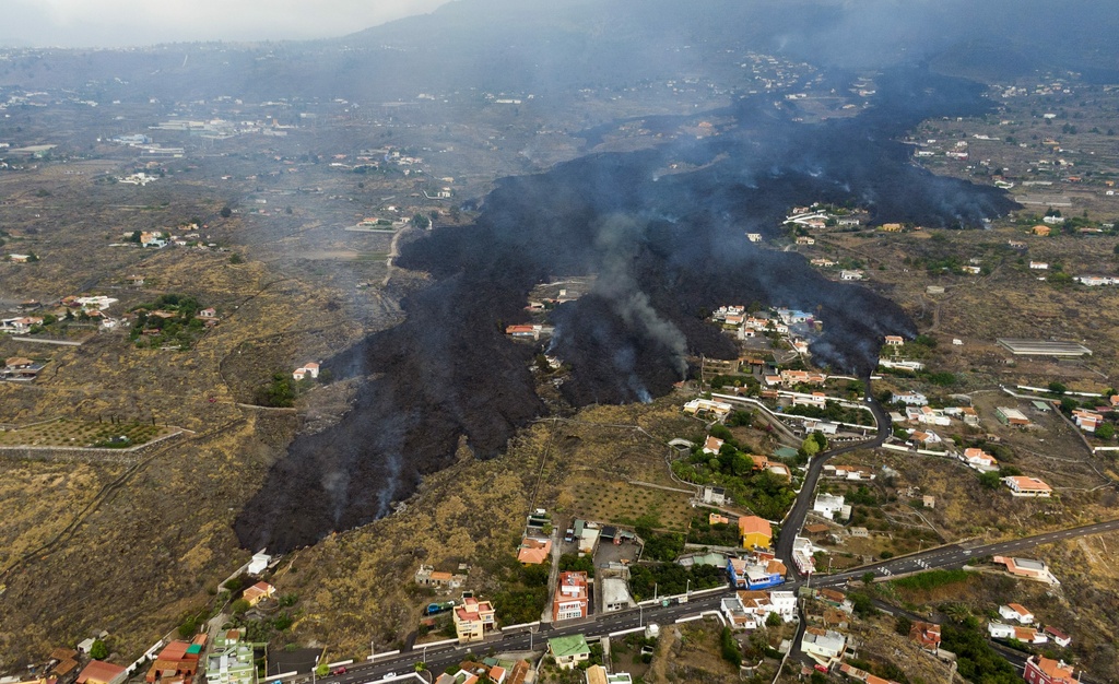 Spain_Volcano855654811436_TASR.jpg