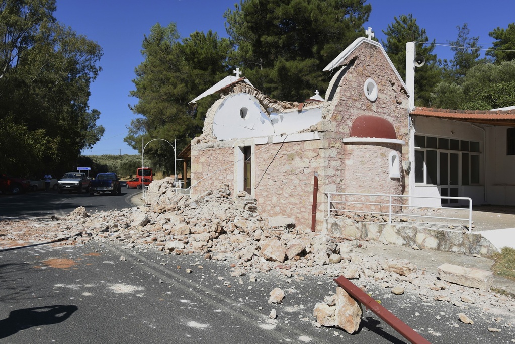 Greece_Earthquake870276812660.jpg