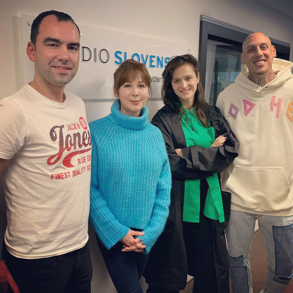211103_RS_DRS_JankaKirschner_Separ_Bernasovska_Dedek_Instagram.JPG