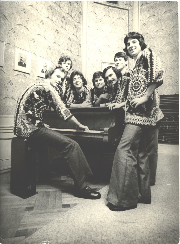 archiv Elan skupina.jpg