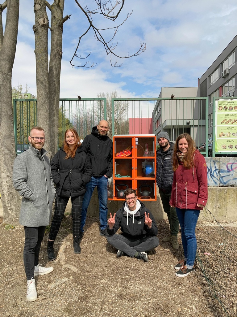 Kópia súboru lox-core-team.jpeg