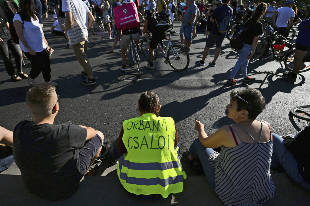 Hungary_Tax_Law_Protest548037886340_TASR.jpg