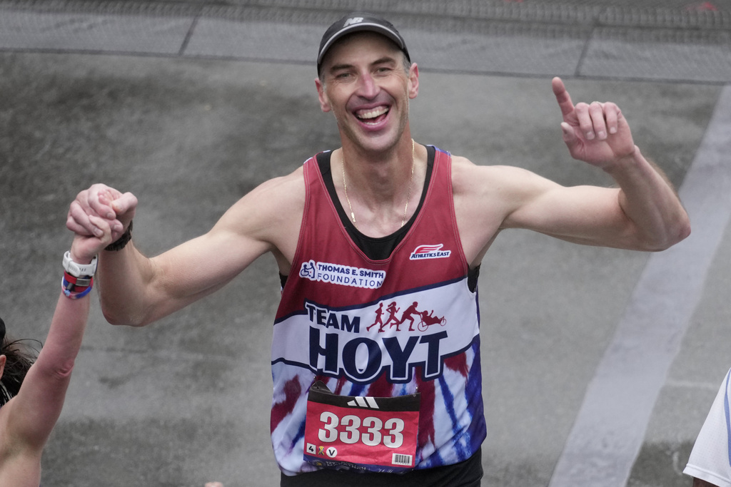 Boston_Marathon283921951598_TASR.jpg
