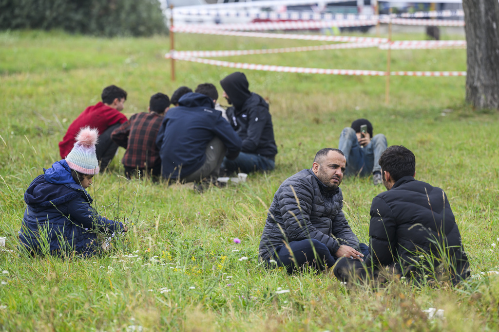 20231110_hmigranti_08991342.jpg
