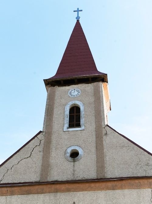 jankovce-kostol-zemetrasenie-tasr (2).jpg